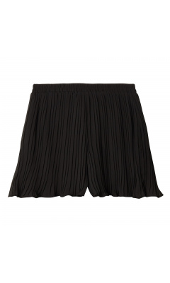 Black pleated shorts