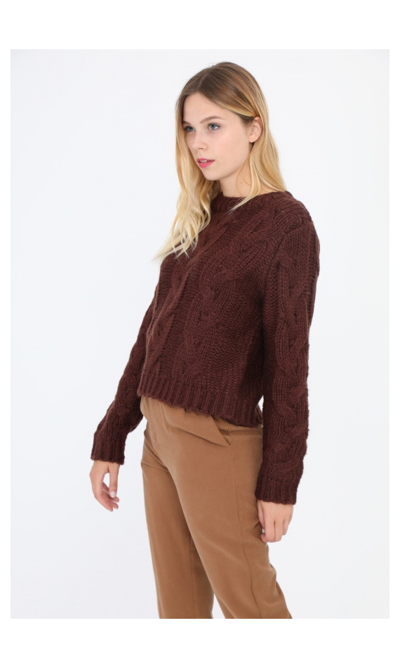 Brown twisted knit sweater