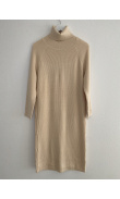 Robe pull col roulé beige