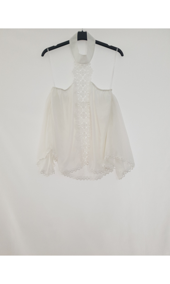 Blouse blanche crochet col montant